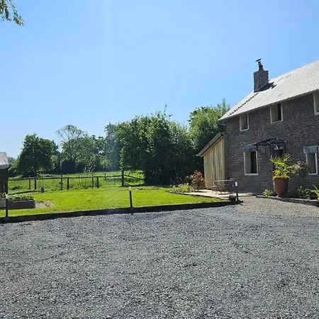 Batiment Normand Renove Ideal Famille Ou Groupe Vakantiehuis Saint-Desir